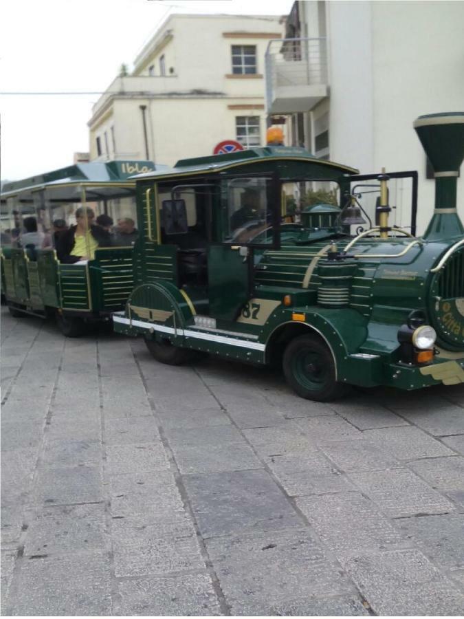הוילה רגוזה Hybla "Iusu" מראה חיצוני תמונה